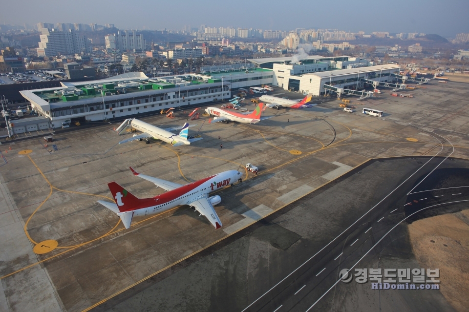 대구국제공항 활주로 모습