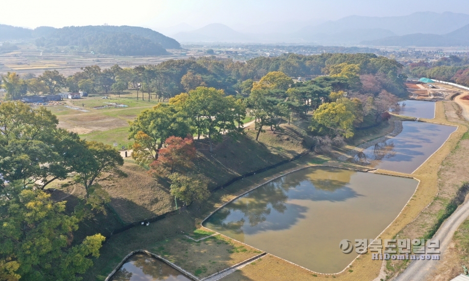 오는 10월 6일부터 8일까지 ‘경주 월성(사적)’ 가을밤 정취를 느낄 수 있는 ‘빛의 궁궐, 월성’ 행사가 열리는 월성 전경. 경북도민일보DB