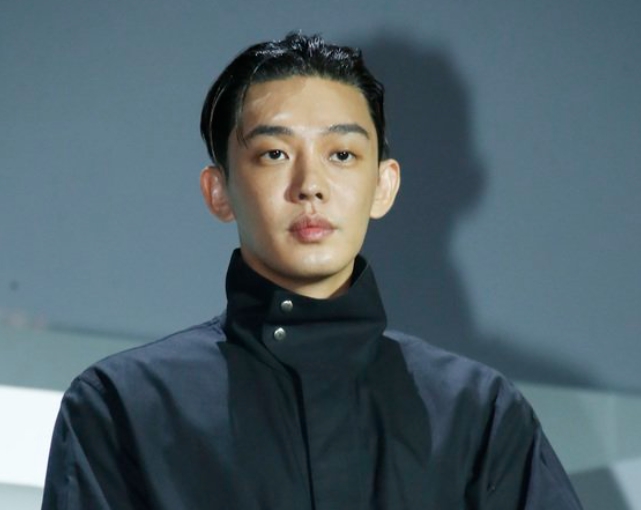 '마약 혐의' 유아인, 오늘 경찰 출석…피의자 신분 조사 중