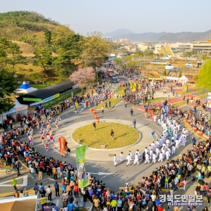 위에서 대려다본 대가야축제 장면. 사진=고령군제공