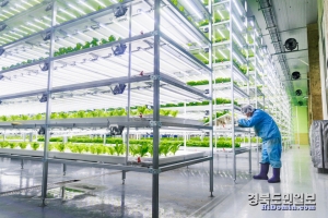 예천군 농업기술센터는 올해 60개 사업에 102억여 원을 투입해 더 다양한 교육과 사업으로 지역 농업 발전과 미래농업 선도에 힘쓴다.