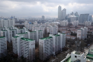서울 양천구 목동 아파트 단지 모습. 2024.2.15/뉴스1 ⓒ News1 이광호 기자