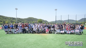 2024 문경시장배 사회인 야구대회가 지난 19일 문경야구장에서 개최됐다.