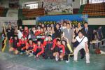 영천실내체육관에서 열린 2012년 경북씨름왕대회 종합우승을 차지한 포항시 선수단이 우승의 기쁨을 만끽하고 있다.