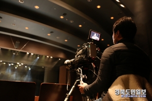 DAC on Live 공연 중계 카메라 촬영 모습.