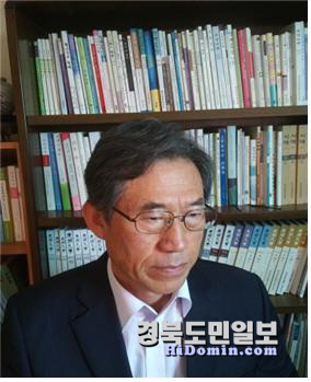 이여명 시인